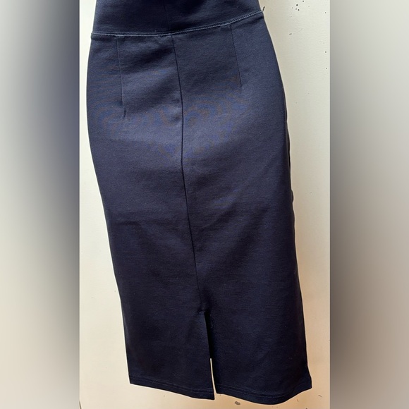 Long Black Pencil Skirt - Picture 3 of 6